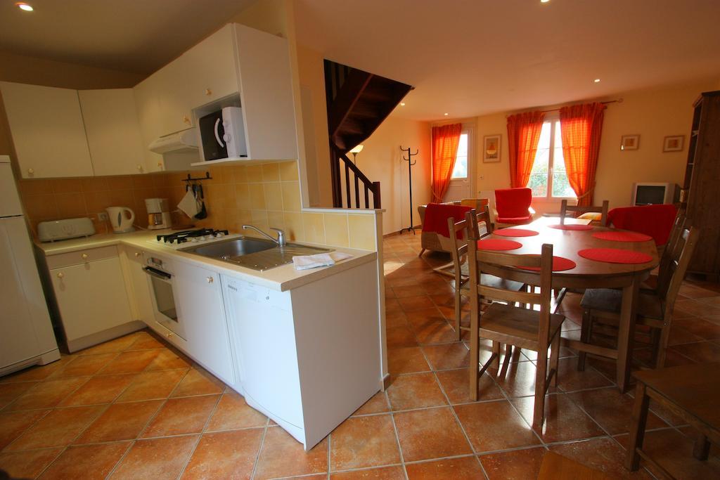 La Croix De La Jarrie Villa Châtres Habitación foto